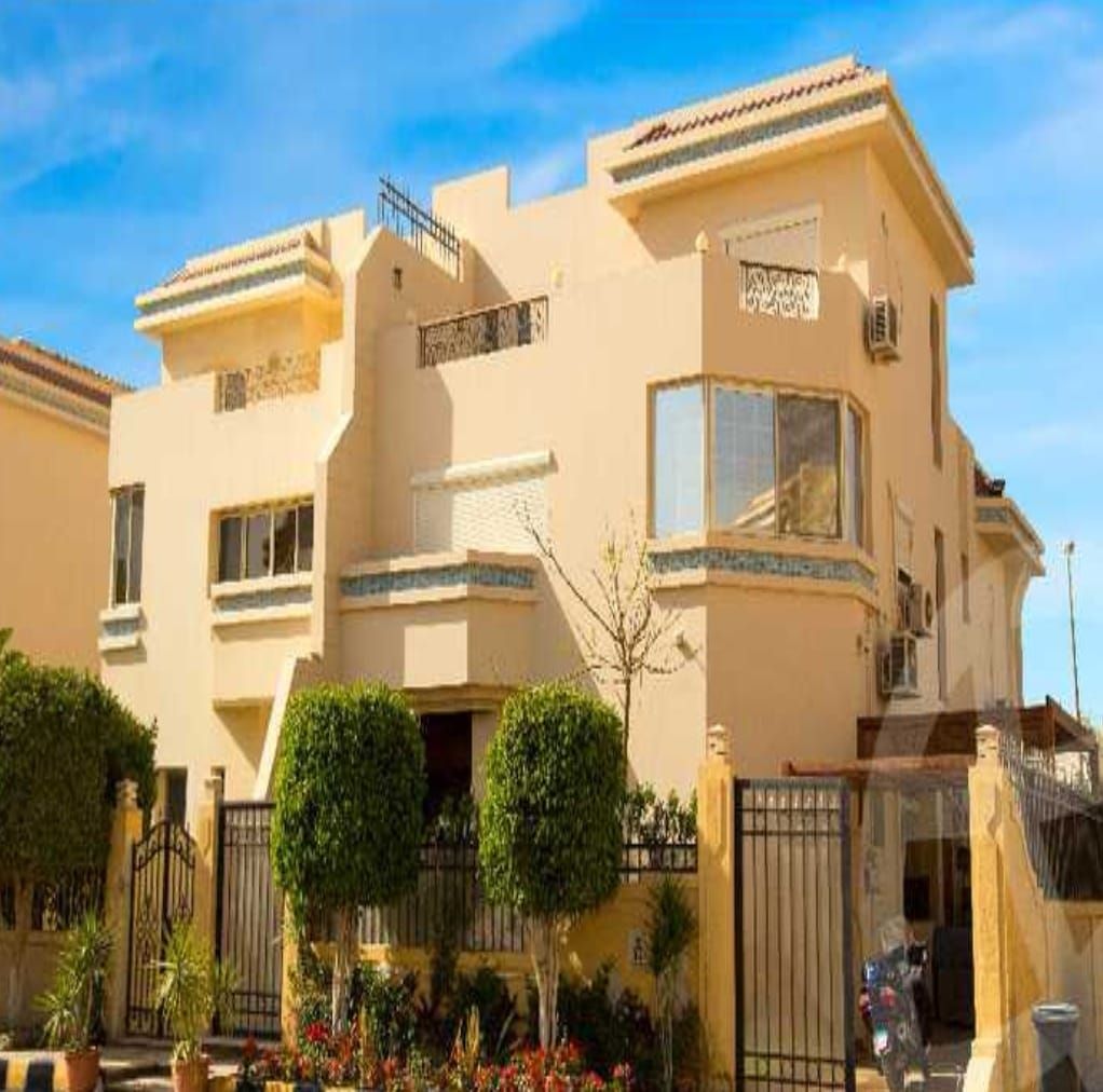سكني - Twin House - مع إطلالة على الحديقة, إطلالة على المسبح - 400 sqm