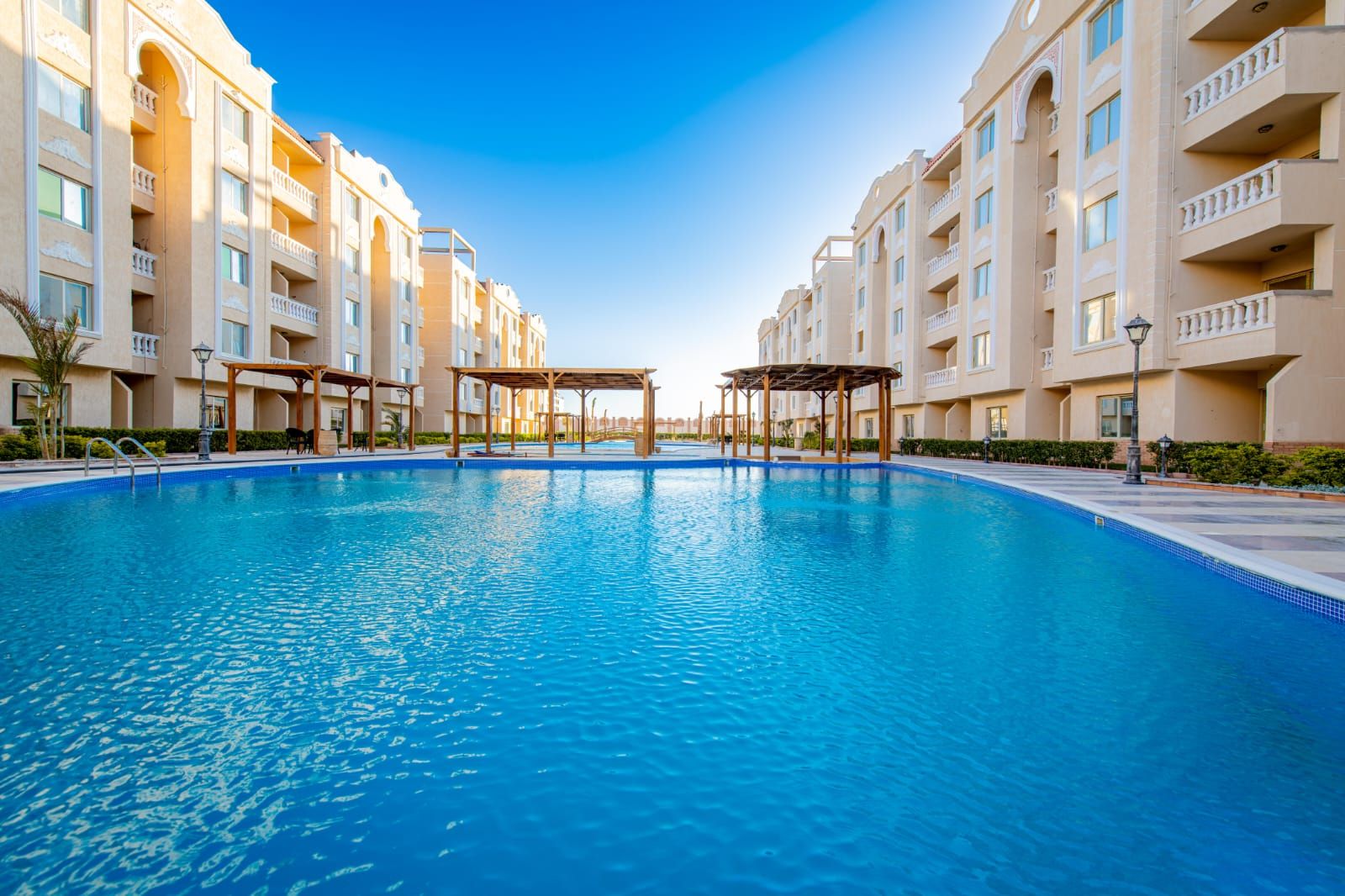Residential - with Sea View, City View, Mountain View, Garden View, Pool View, Water Feature View - 115 sqm